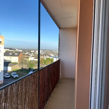 Cosy Proche Circuit Apartment