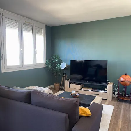 Apartment Cosy Proche Circuit